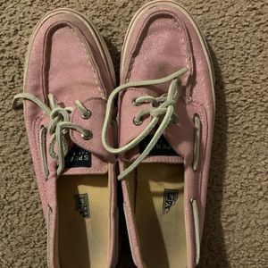 Sperry pink shoes